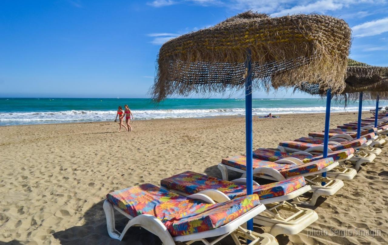 137 Minerva Apartamentos - Vista Al Mar - Piscina Y Playa - Cercano A Tren, Restaurantes Y Tiendas Benalmádena Buitenkant foto